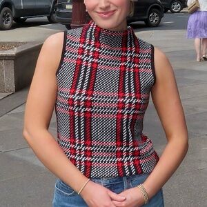 Mock Neck Plaid Sleeveless Top